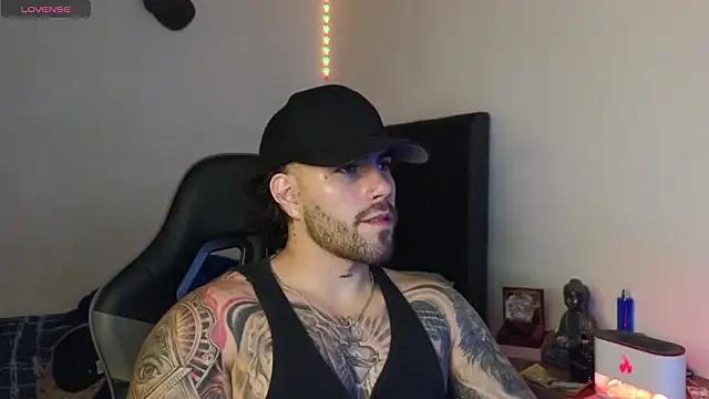 Ades Lowe online show from February 2026 06:11:02 AM