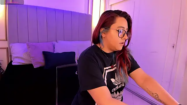 Cherry blush  online show from September 2025 01:05:01 PM