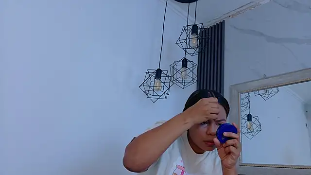 Snapshot of keyla_mejia chatting on June 2026 12:07:02 PM keyla mejia online show from June 2026 12:07:02 PM
