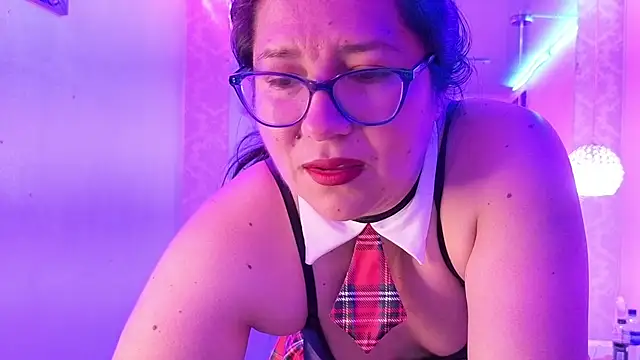 scarlett widow  online show from February 2026 02:54:01 AM