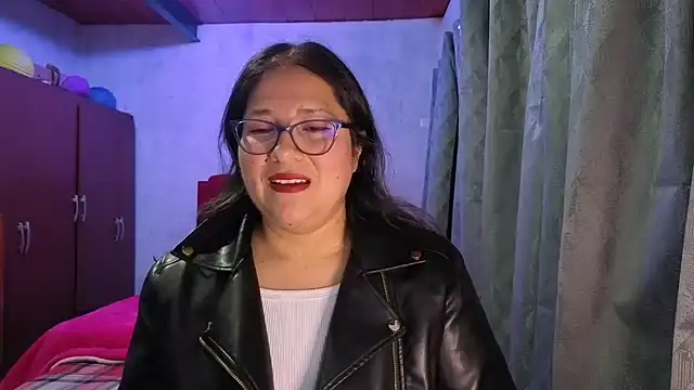 scarlett widow  online show from February 2026 04:11:01 AM