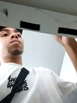 Snapshot of Oqui chatting on March 2026 07:10:02 PM Oqui online show from March 2026 07:10:02 PM