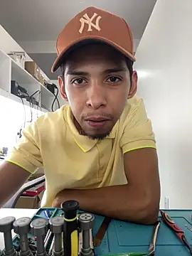 Snapshot of Oqui chatting on March 2026 07:29:01 PM Oqui online show from March 2026 07:29:01 PM