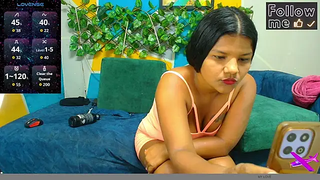 TUNENA 07 online show from March 2026 08:20:01 PM