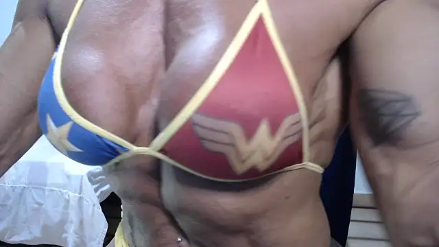 Snapshot of Stronggsexy chatting on July 2026 11:04:02 PM Stronggsexy online show from July 2026 11:04:02 PM