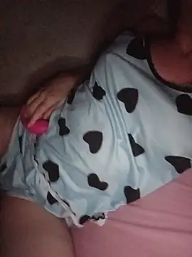 Hottiesophie online show from July 2026 12:40:02 PM