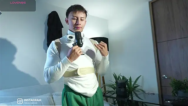 DeusbelliS online show from December 2025 12:10:01 PM