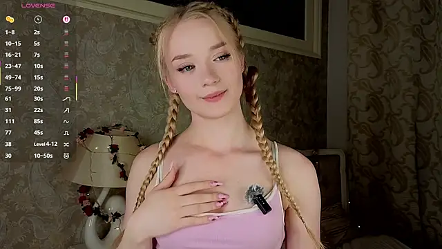 Emma Frosty online show from June 2026 10:47:01 PM