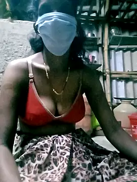 Snapshot of Tamilauntyhot chatting on October 2025 02:53:01 AM Tamilauntyhot online show from October 2025 02:53:01 AM