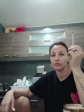 Aly-john1985 online show from October 2025 04:42:01 AM