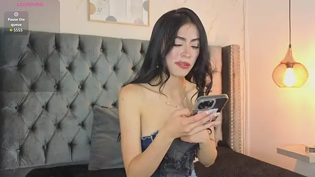 Anya Belth online show from March 2026 07:18:02 PM