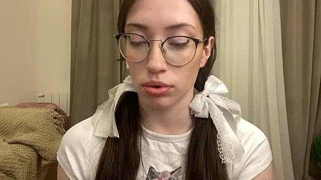 Kelly Berry   online show from December 2025 06:01:02 PM