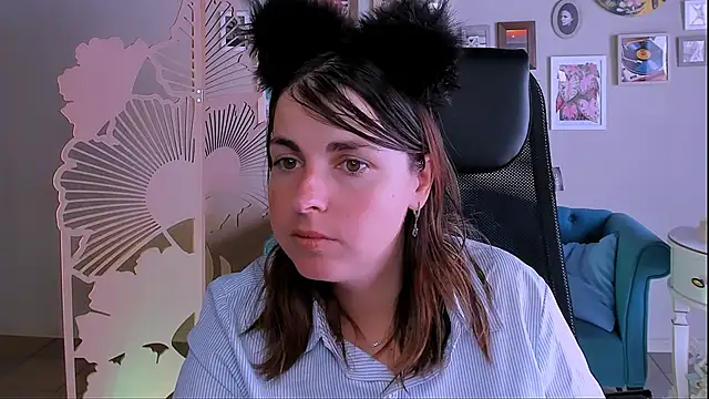 MartaEdams online show from September 2025 06:13:02 AM