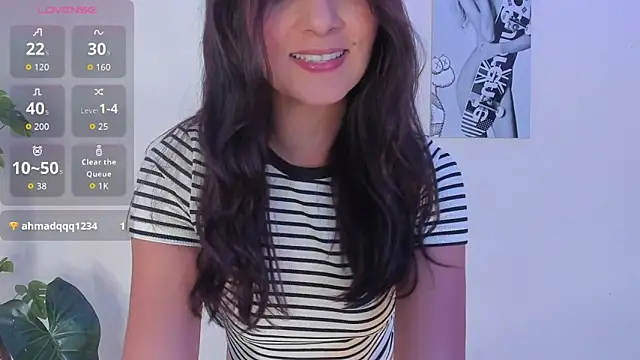 Snapshot of SamayRyann chatting on September 2025 12:52:01 PM SamayRyann online show from September 2025 12:52:01 PM
