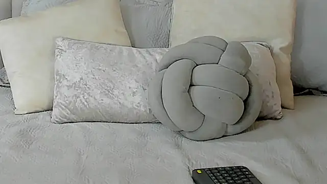 SamayRyann online show from July 2026 01:59:01 PM