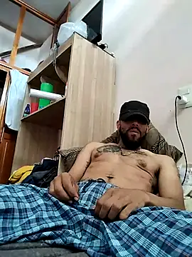 Snapshot of wolfsexmxn chatting on September 2025 08:21:01 PM wolfsexmxn online show from September 2025 08:21:01 PM