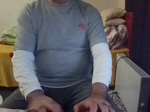 st206boy online show from October 2025 12:05:02 AM