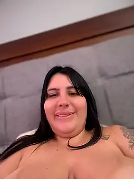 victoria amatista  online show from June 2026 10:12:01 PM
