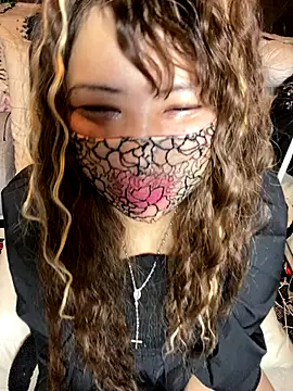 Snapshot of xoxLILxMELOxox chatting on October 2025 03:44:02 PM xoxLILxMELOxox online show from October 2025 03:44:02 PM