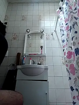 juanpa8453 online show from October 2025 04:06:02 PM