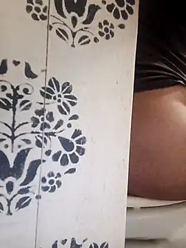 juanpa8453 online show from November 2025 02:39:02 PM