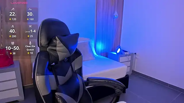 megara x  online show from December 2025 02:17:01 AM