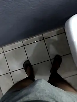 Leofj007 online show from November 2025 06:02:02 AM