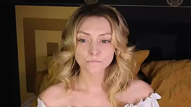 CindyFors online show from November 2025 08:42:02 PM