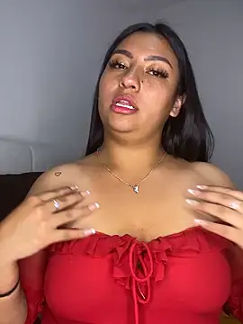 Issa Santana online show from March 2026 08:46:02 PM