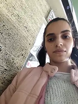 SweetMelodyZ online show from November 2025 01:56:02 PM