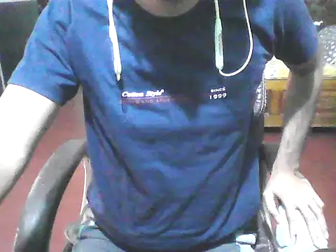 Snapshot of darkbluemoon chatting on February 2026 10:23:01 AM darkbluemoon online show from February 2026 10:23:01 AM