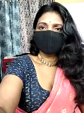 Hotty Sonali online show from May 2026 11:44:02 PM