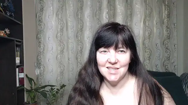 Illusionq online show from April 2026 11:37:01 AM