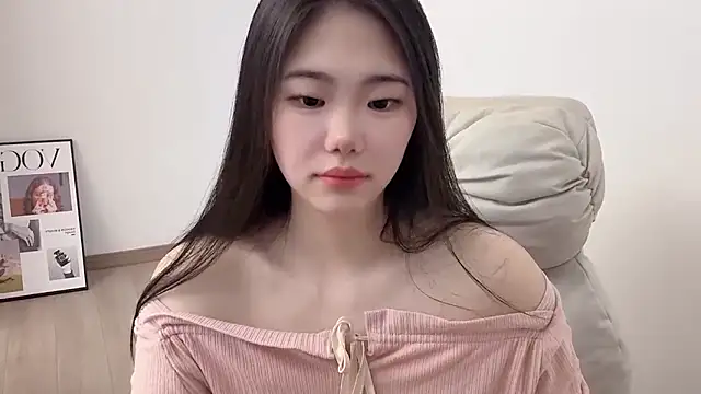 Snapshot of suki-1 chatting on April 2026 09:13:01 AM suki-1 online show from April 2026 09:13:01 AM