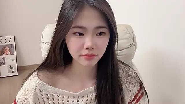 Snapshot of suki-1 chatting on May 2026 10:55:02 AM suki-1 online show from May 2026 10:55:02 AM