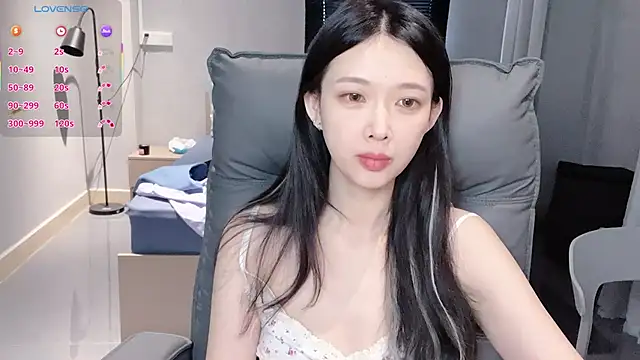 Snapshot of NiNi-baby520 chatting on November 2025 07:19:01 AM NiNi-baby520 online show from November 2025 07:19:01 AM