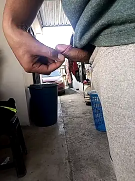 aleoconner online show from December 2025 05:09:01 PM