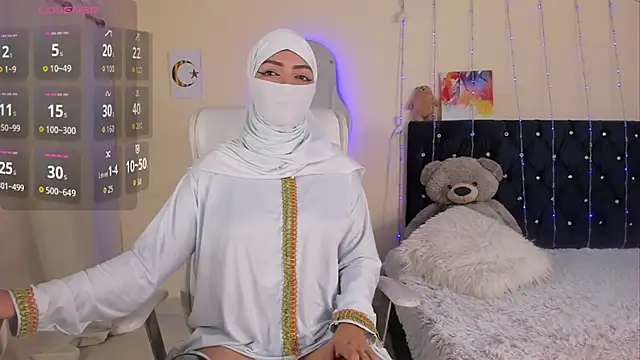 Snapshot of Dana-Alabi chatting on October 2025 12:33:01 PM Dana-Alabi online show from October 2025 12:33:01 PM