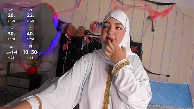 Snapshot of Dana-Alabi chatting on October 2025 12:28:01 PM Dana-Alabi online show from October 2025 12:28:01 PM