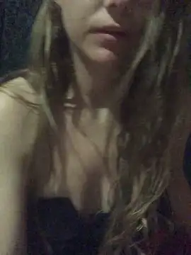 Snapshot of Angiehuston1 chatting on February 2026 12:00:01 PM Angiehuston1 online show from February 2026 12:00:01 PM