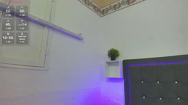 Snapshot of Angiehuston1 chatting on February 2026 01:07:02 PM Angiehuston1 online show from February 2026 01:07:02 PM