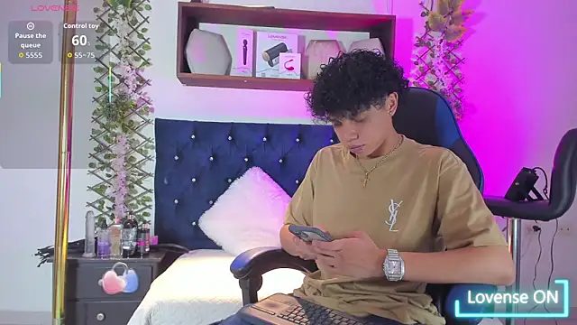 Snapshot of _taylor_black chatting on January 2026 07:50:02 PM taylor black online show from January 2026 07:50:02 PM