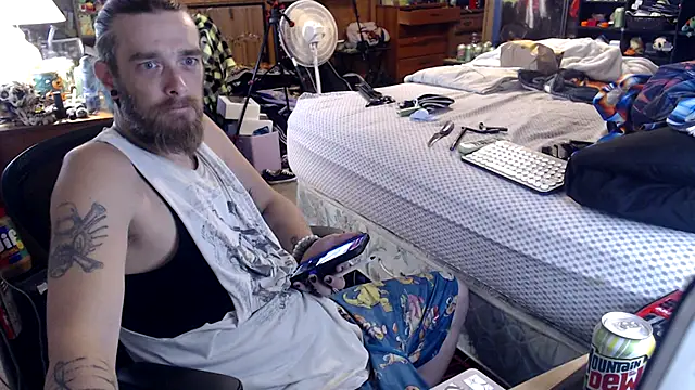 Snapshot of thejuicybacon chatting on September 2025 03:35:02 PM thejuicybacon online show from September 2025 03:35:02 PM