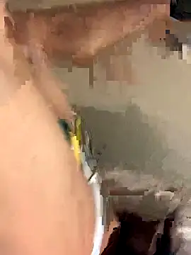 Snapshot of NiftyCaptain3 chatting on October 2025 03:42:02 AM NiftyCaptain3 online show from October 2025 03:42:02 AM