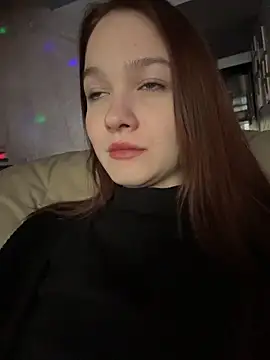 MichelleRoux online show from December 2025 11:06:01 AM