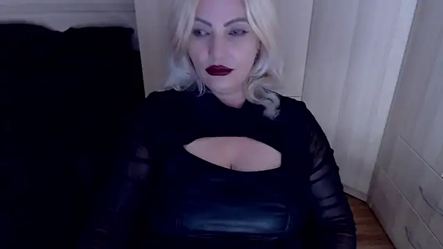 demisweet online show from June 2026 10:34:02 PM