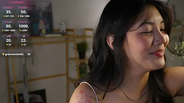 MoiraEger online show from November 2025 03:13:02 PM