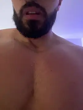 Snapshot of magnumchris chatting on February 2026 02:22:01 PM magnumchris online show from February 2026 02:22:01 PM