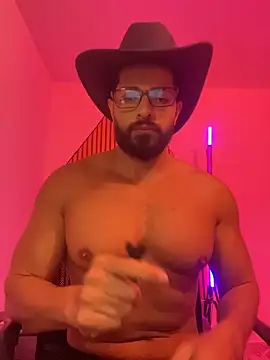 Snapshot of magnumchris chatting on February 2026 12:18:02 AM magnumchris online show from February 2026 12:18:02 AM