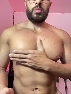 Snapshot of magnumchris chatting on June 2026 02:18:02 AM magnumchris online show from June 2026 02:18:02 AM